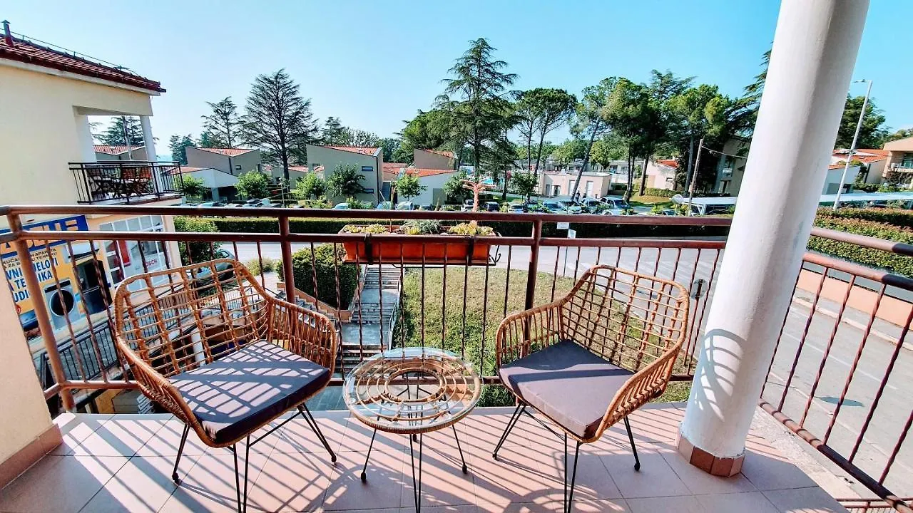 Luxury Apartment - Few Minutes From The Sea Porec