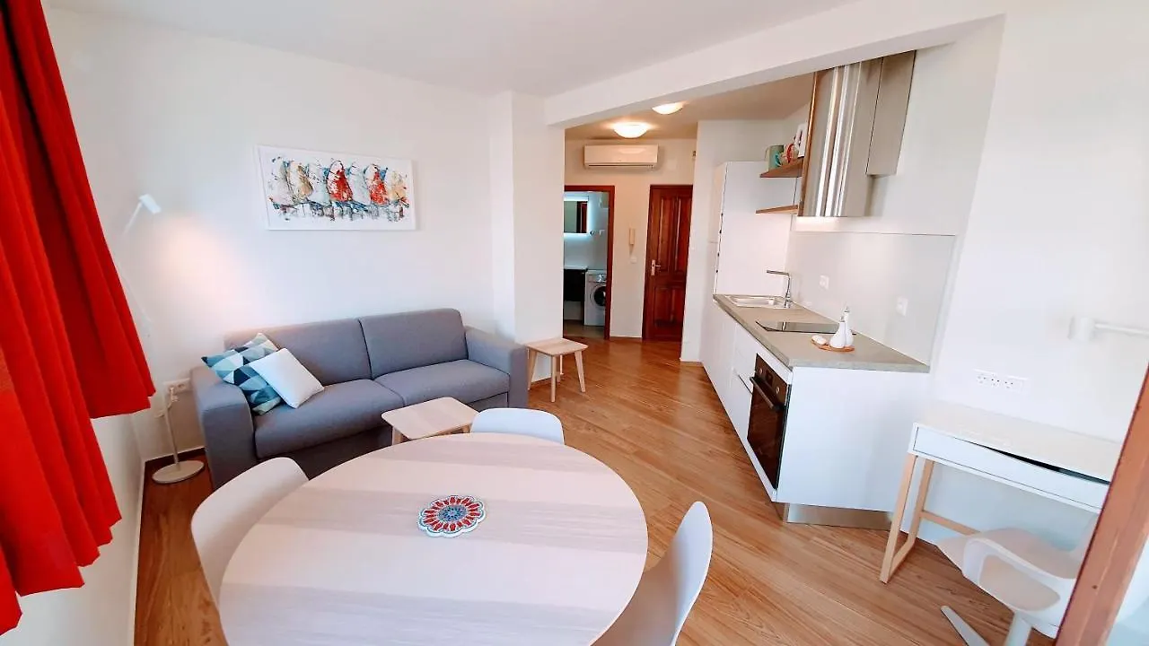 Luxury Apartment - Few Minutes From The Sea Porec Croatia