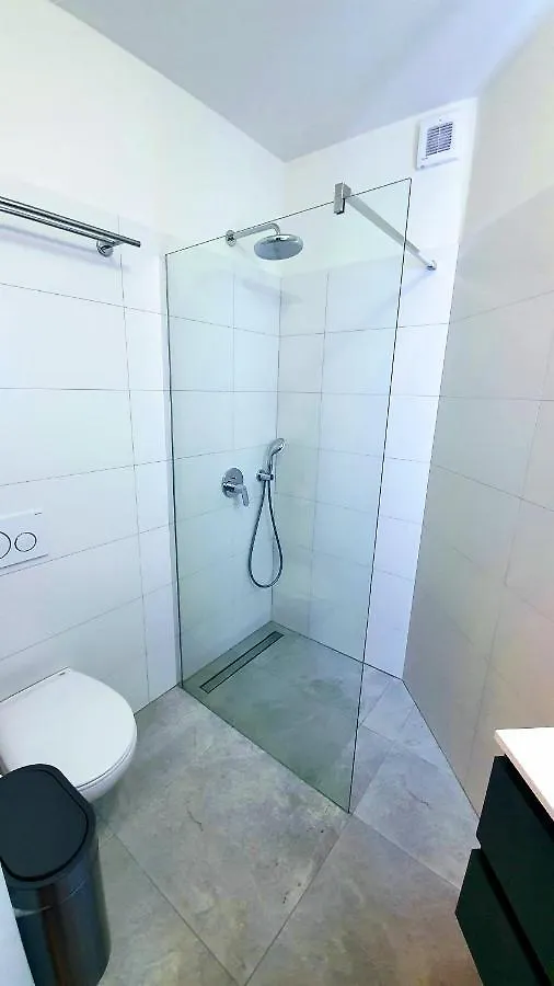 Luxury Apartment - Few Minutes From The Sea Porec